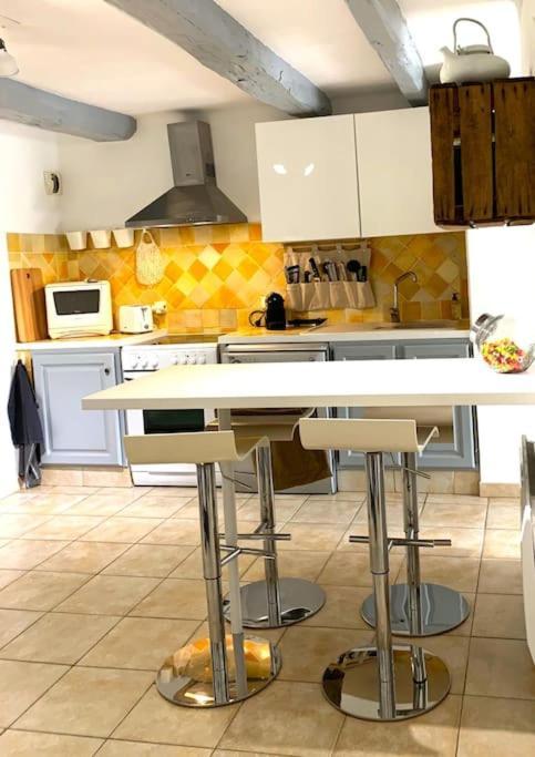 סאלרן Joli T2 Jardin, Entre Mer/Verdon מראה חיצוני תמונה